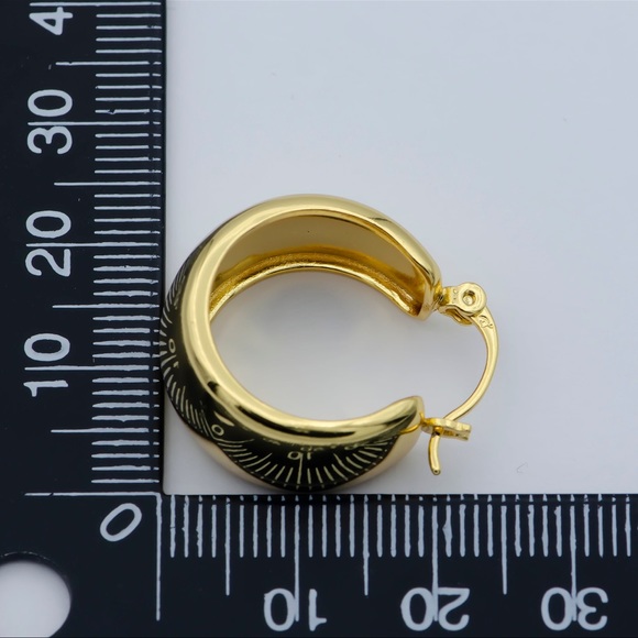 Chunky Gold Hoop Earrings - Picture 4 of 4